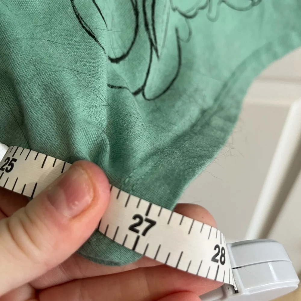 Disney Mickey and Friends Green Shirt - XXL - Picture 5 of 5